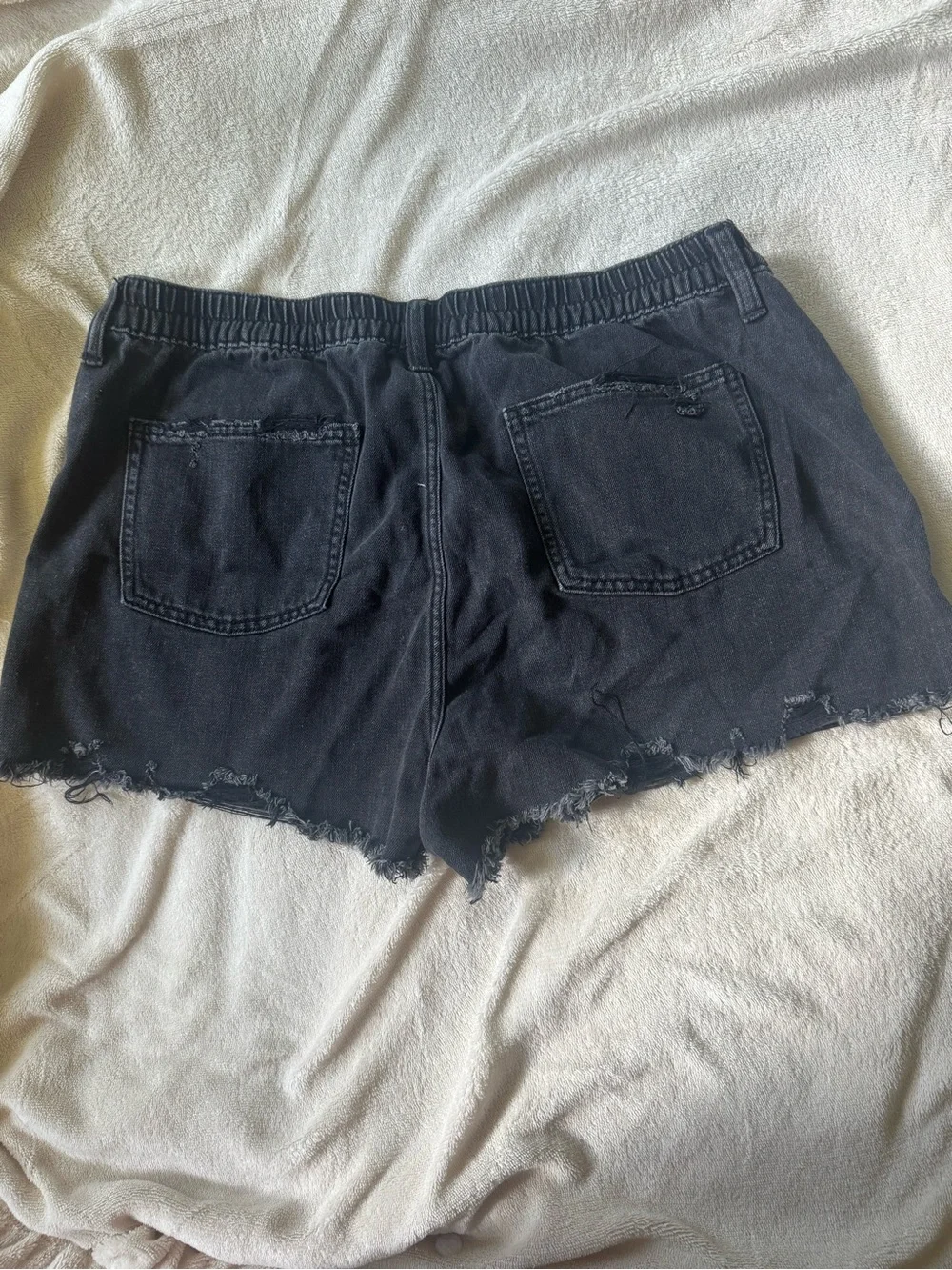 aerie Black Daydream Denim Shorts